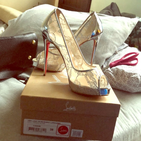 very lace louboutin